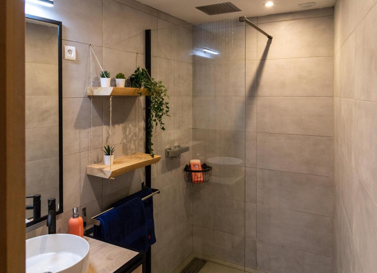 T2 Moderne Hypercentre 40M2, Au Pied De La Cathedrale Apartamento Auch Exterior foto